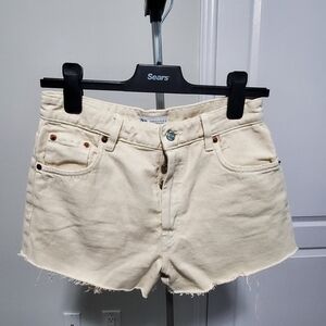 Zara Women's Beige Jean Shorts